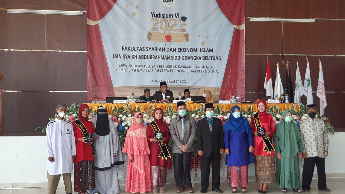 55 Mahasiswa Fakultas Syariah dan Ekonomi Islam di Yudisium
