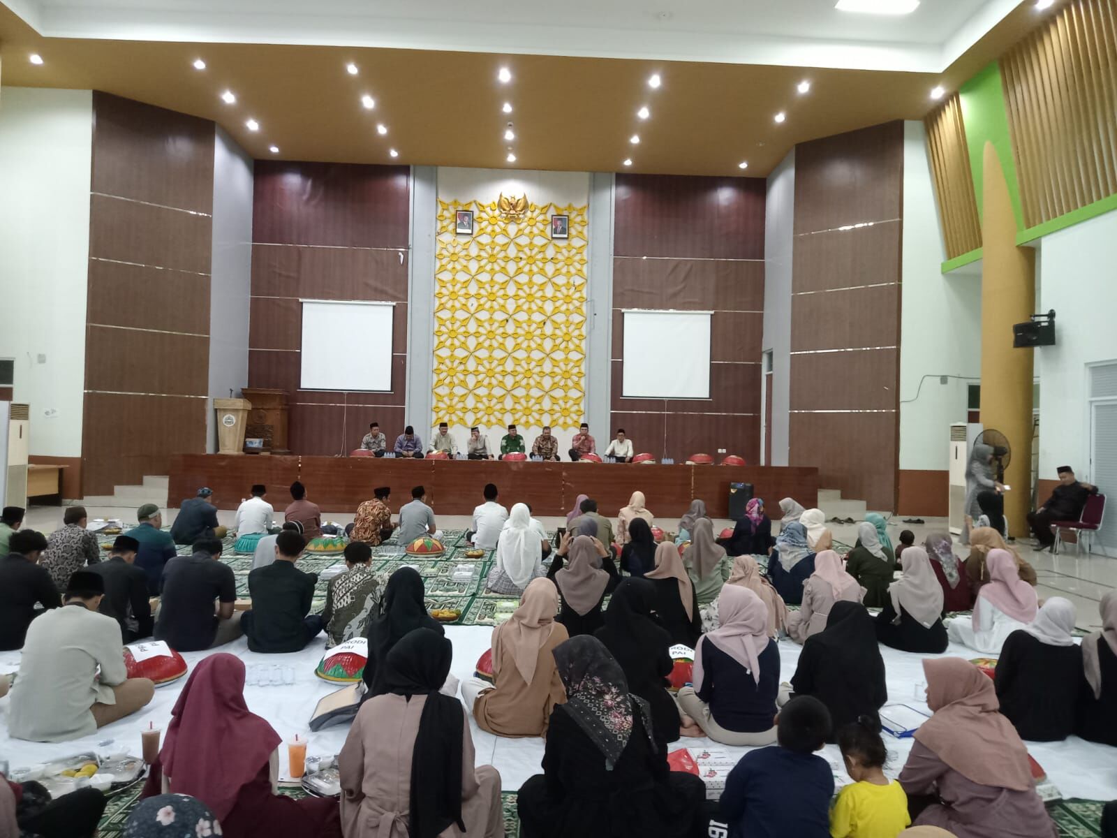 Buka Puasa Bersama Civitas Akademika IAIN SAS Babel, Pererat Kebersamaan di Bulan Suci