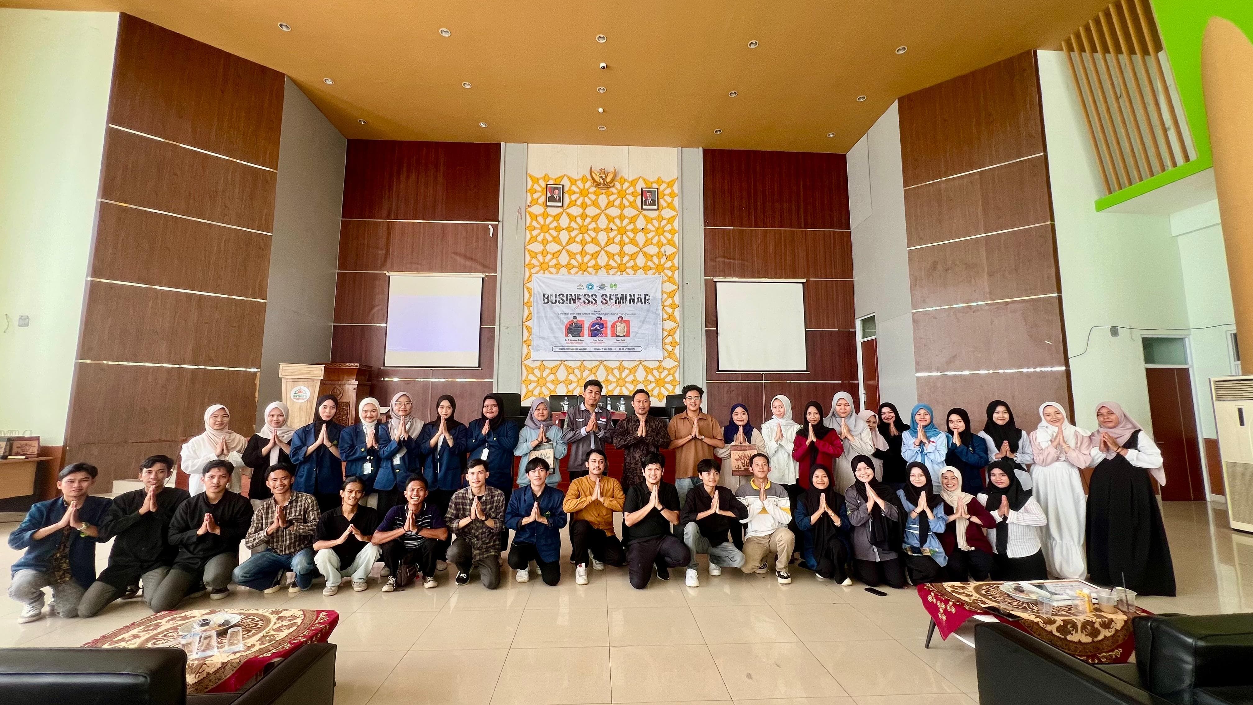 Dema FSEI IAIN SAS Babel dan IMMI Sukses Menggelar Seminar Bisnis