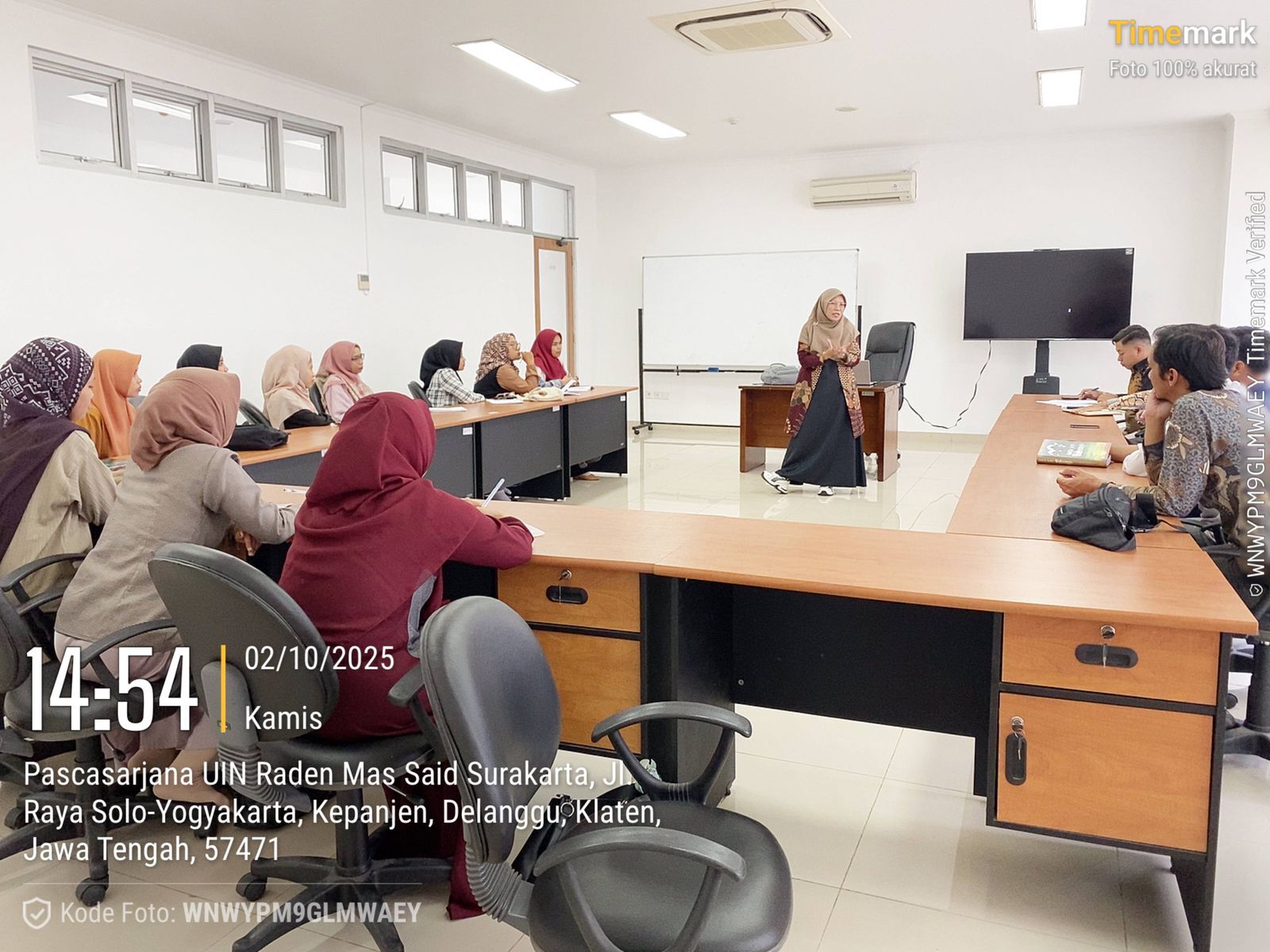Dua Dosen Pascasarjana IAIN SAS Jadi Dosen Tamu di Prodi MBS Pascasarjana UIN Raden Mas Said Surakarta