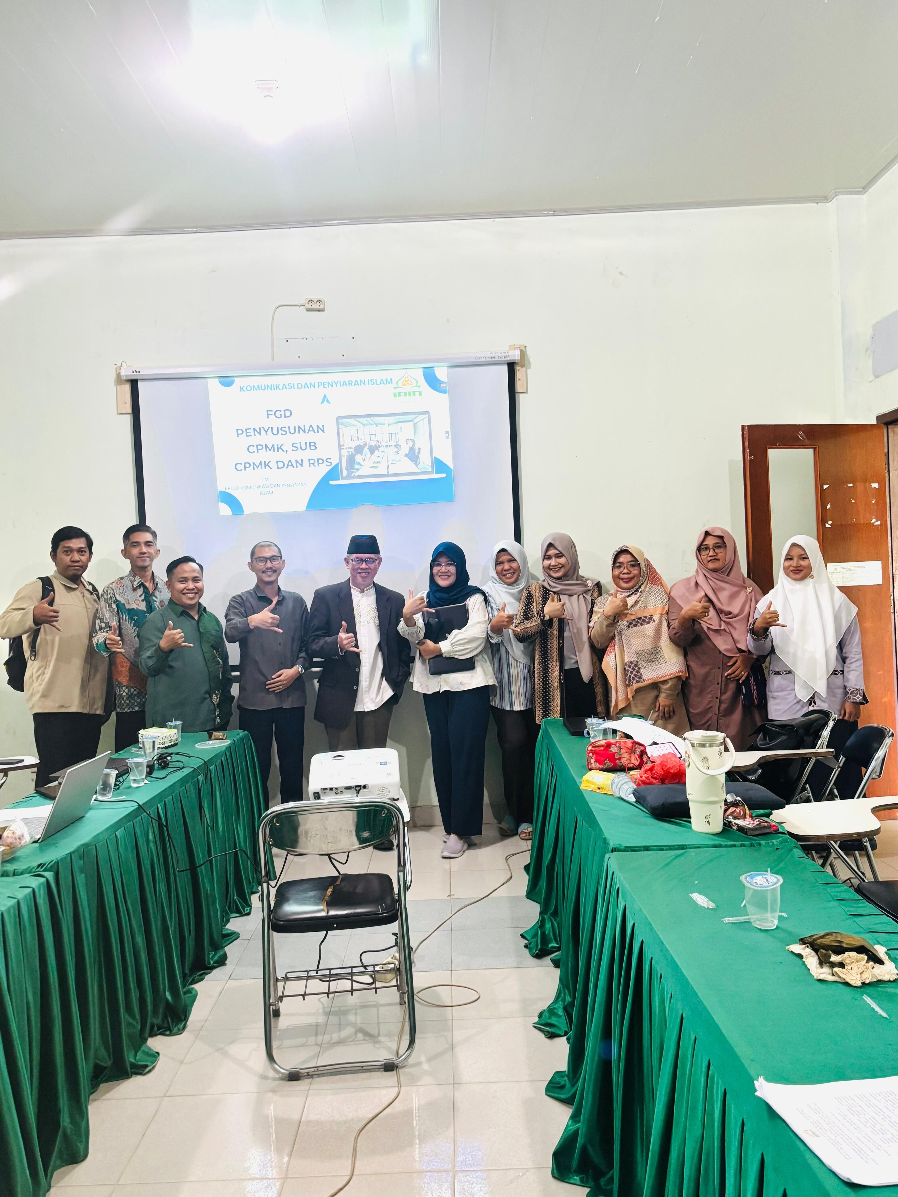 Fakultas Dakwah dan Komunikasi Islam IAIN SAS Babel Gelar FGD Penyusunan Kurikulum OBE Prodi KPI