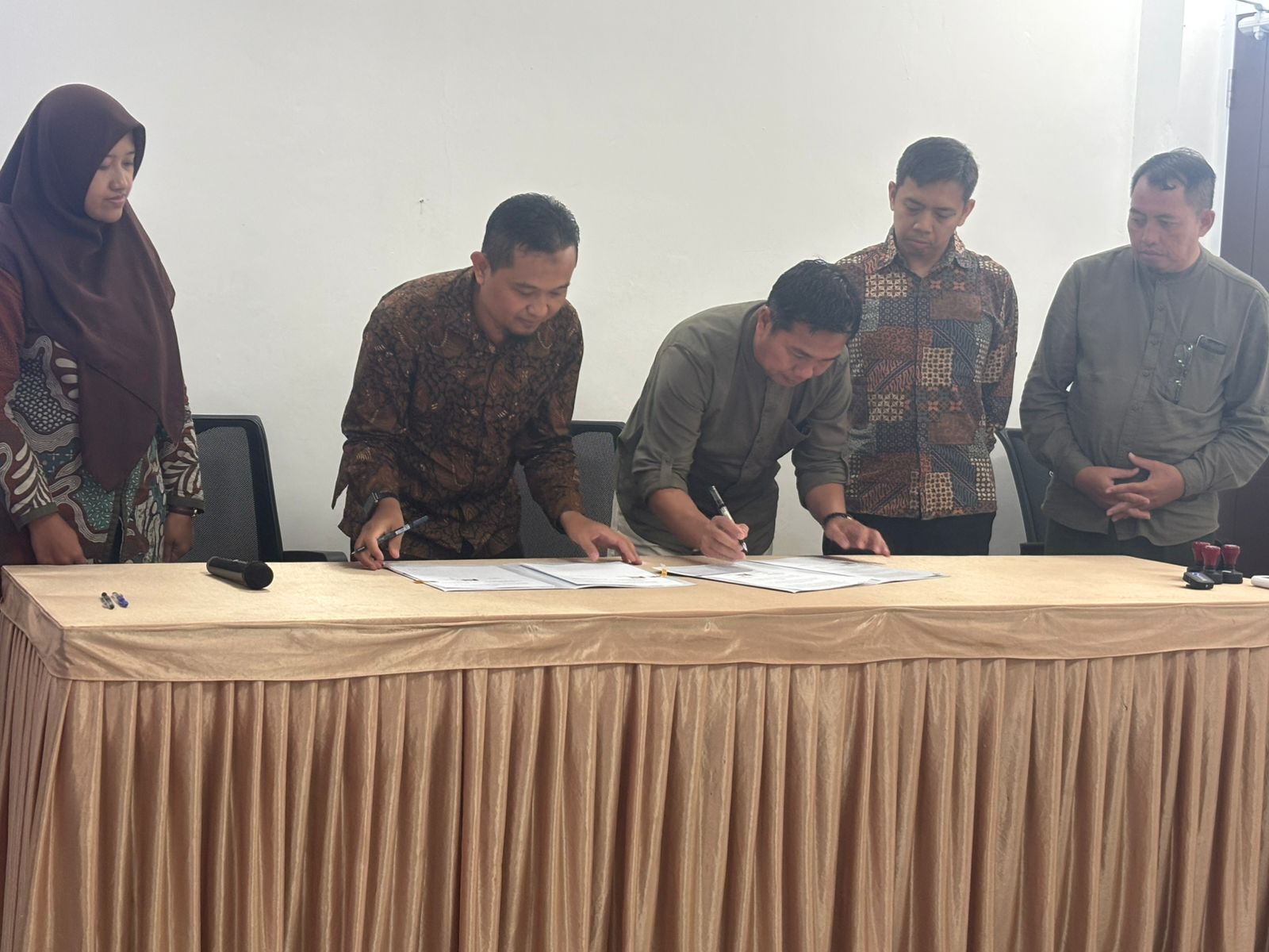 Halal Center dan LPH IAIN SAS Bangka Belitung Jalin Kerja Sama dengan Pusat Halal UIN Sunan Gunung Djati Bandung