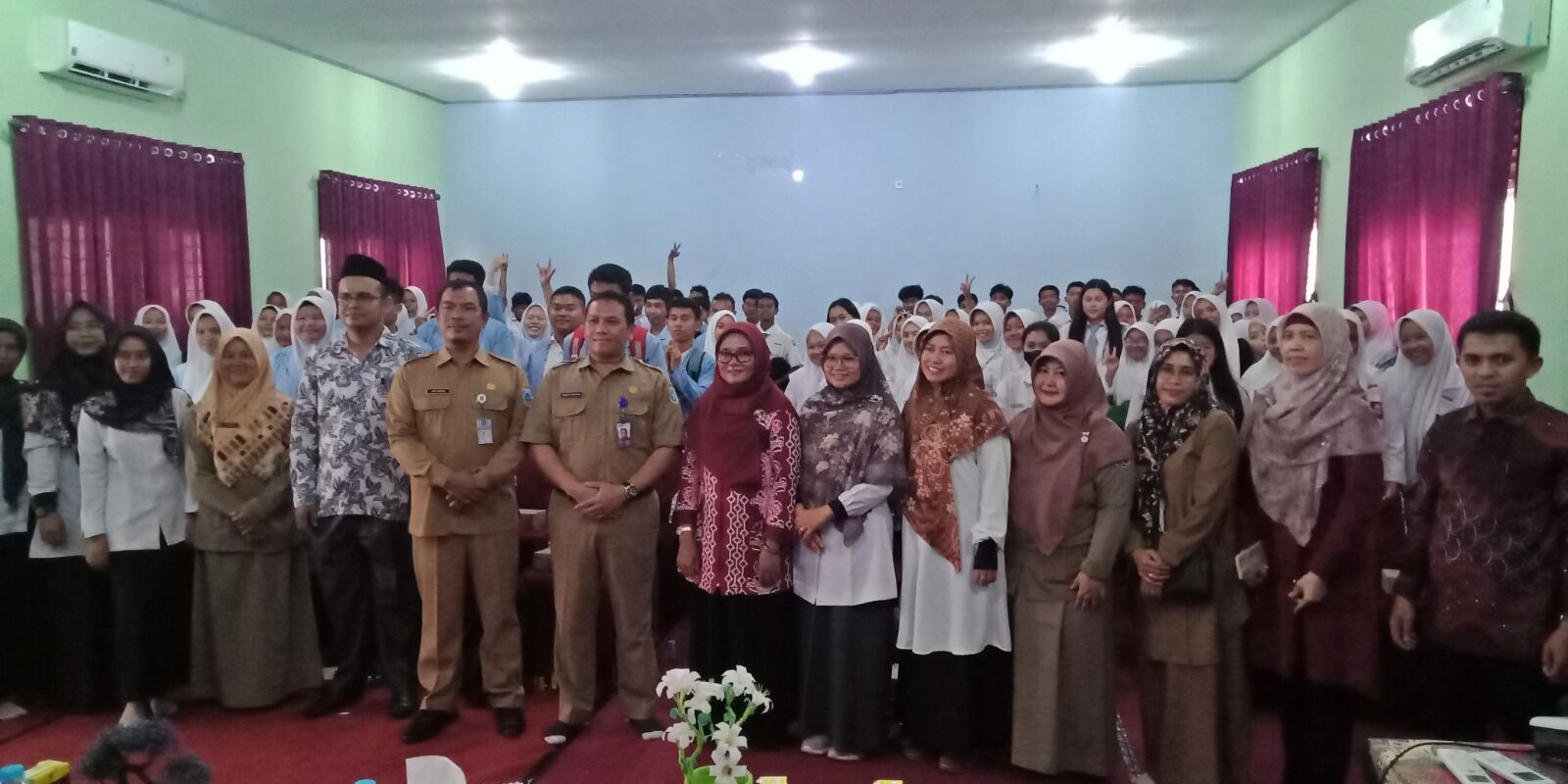 IAIN SAS Babel Gelar Seminar Pendidikan di SMK Negeri 1 Mentok Bangka Barat