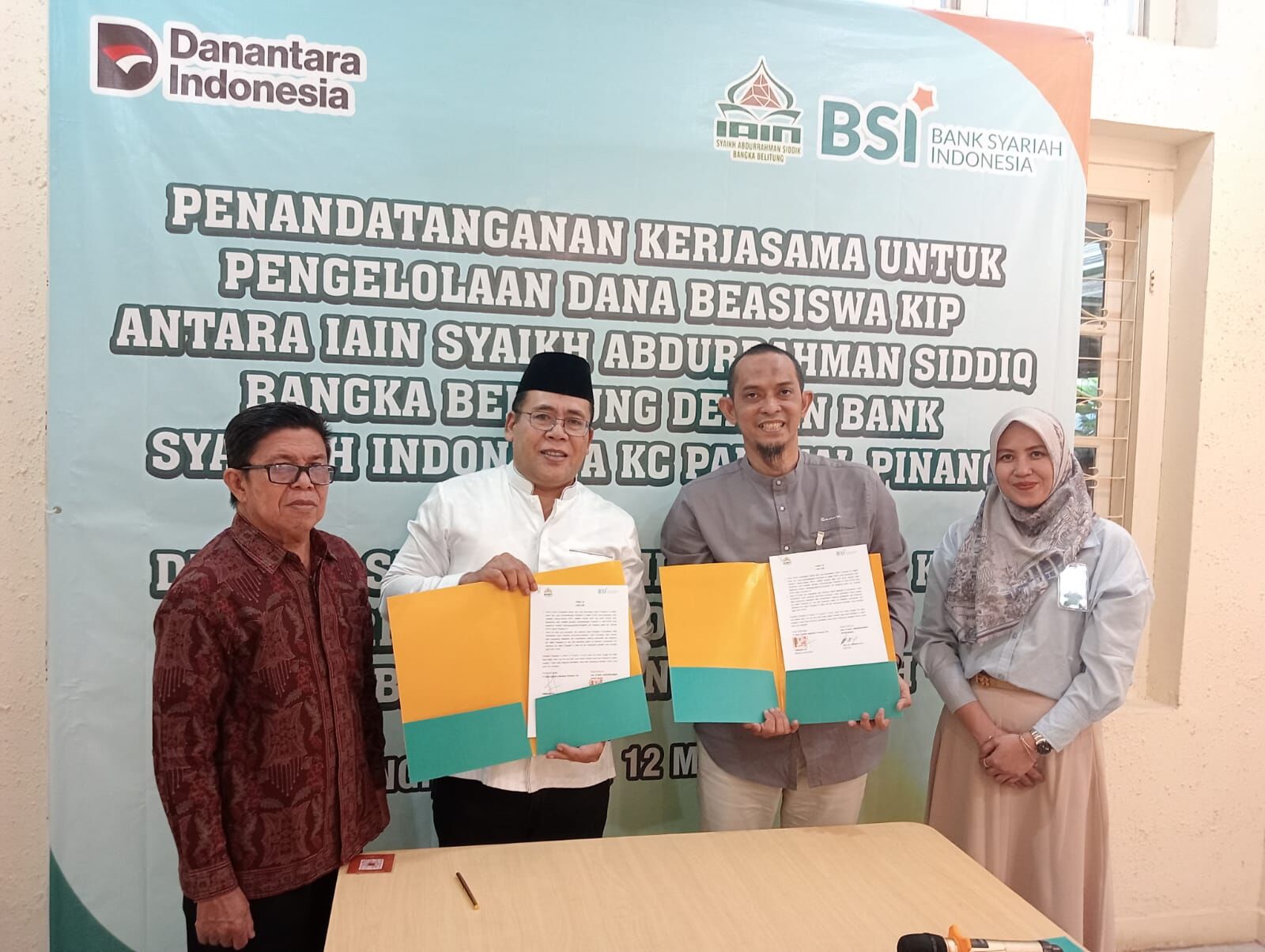 IAIN SAS dan BSI Pangkal Pinang Tandatangani Kerja Sama Pengelolaan Dana Beasiswa KIP, Dirangkai Silaturahmi dan Buka Puasa Bersama