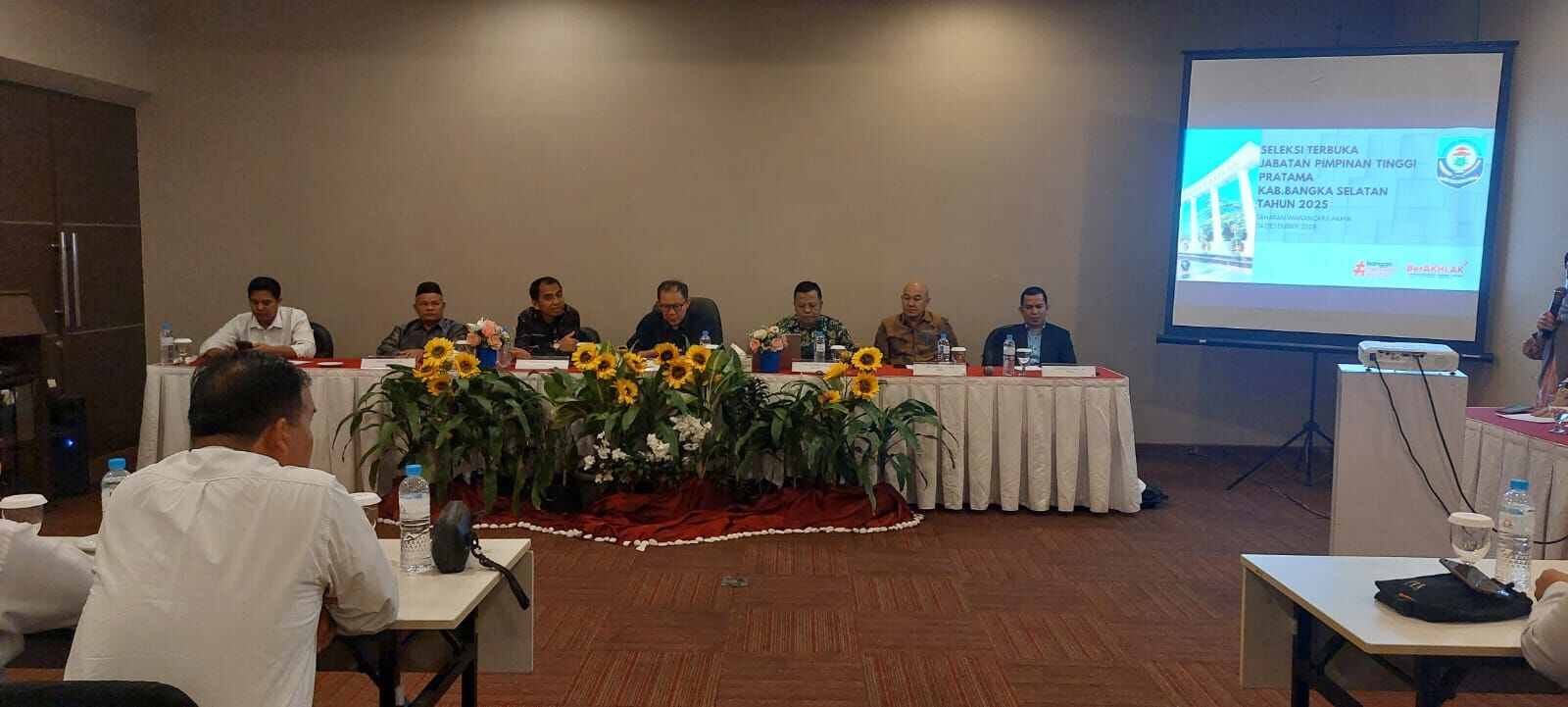 Kembali Dekan FSEI IAIN SAS Babel Ditunjuk Sebagai Sekretaris Tim Seleksi Terbuka Eselon II Batch 2 Pemda Bangka Selatan Tahun 2025