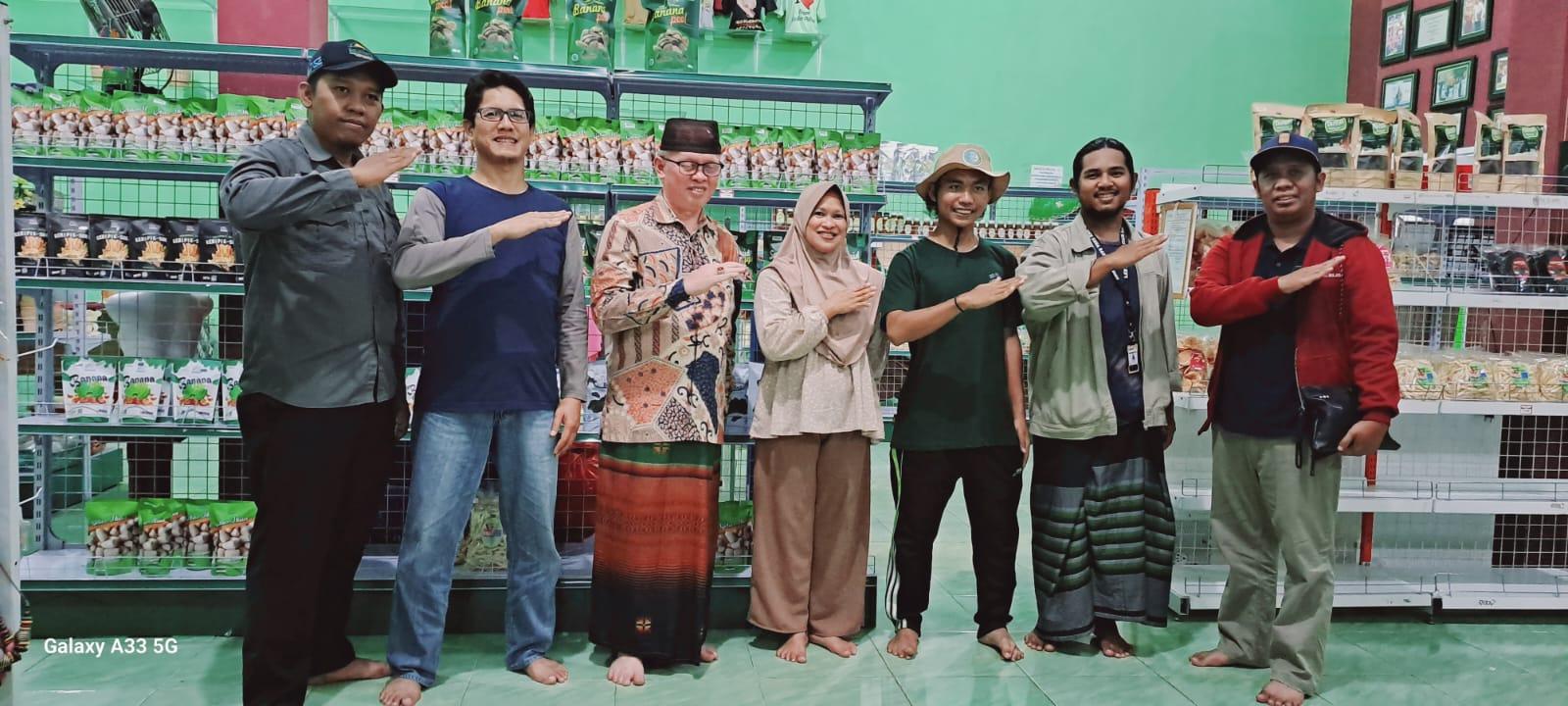 KKN Mahasiswa IAIN SAS Babel Dampingi UMKM untuk Dapatkan Sertifikasi Halal