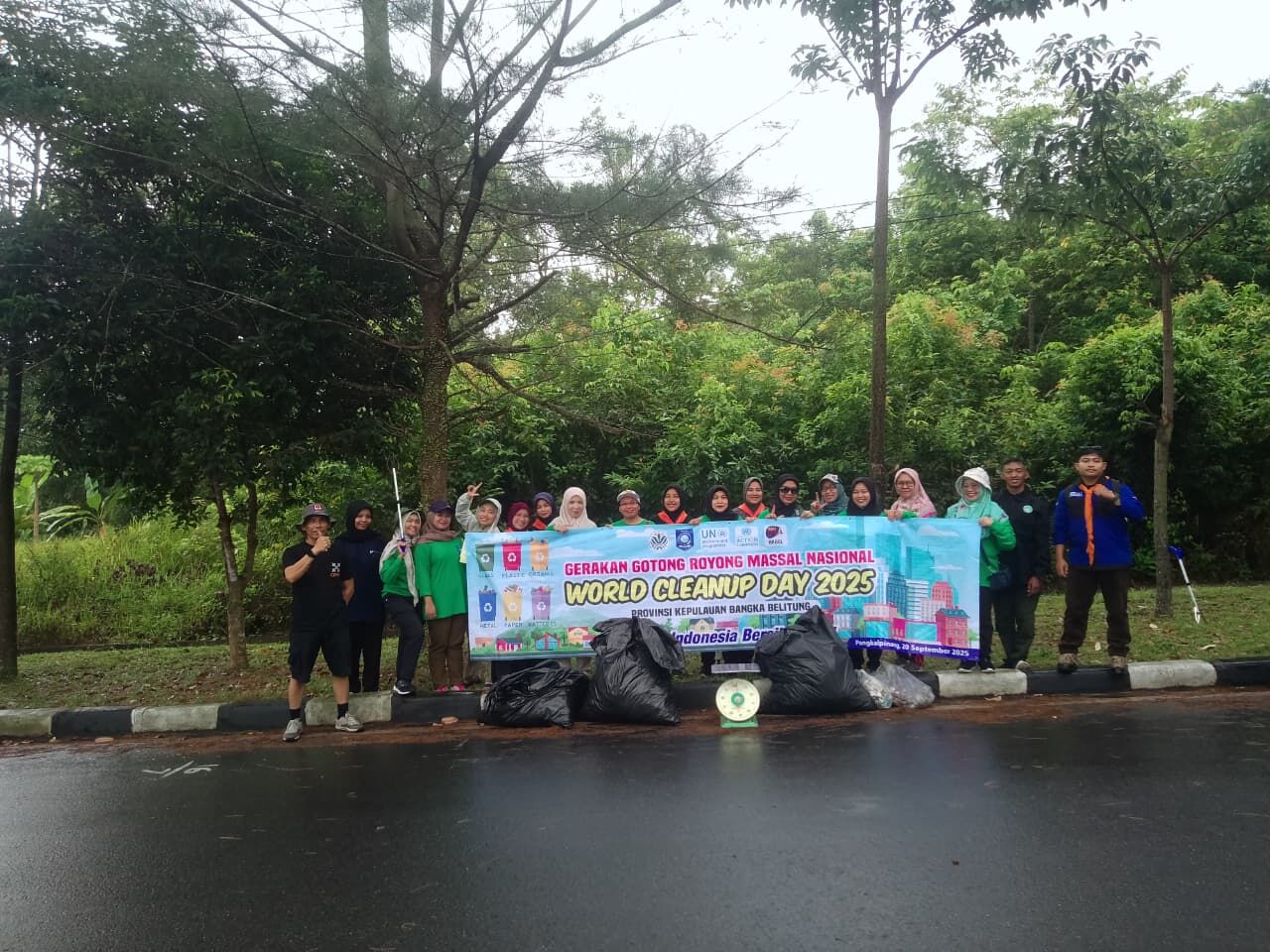 KOPASSAS IAIN SAS Babel Ikut Serta dalam Aksi World Cleanup Day 2025