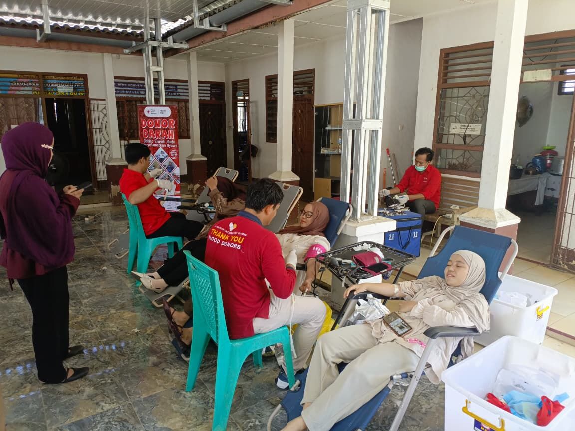 KSR PMI Unit IAIN SAS Babel Gelar Donor Darah dan Cek Kesehatan Gratis Bersama PMI Kecamatan Mendo Barat