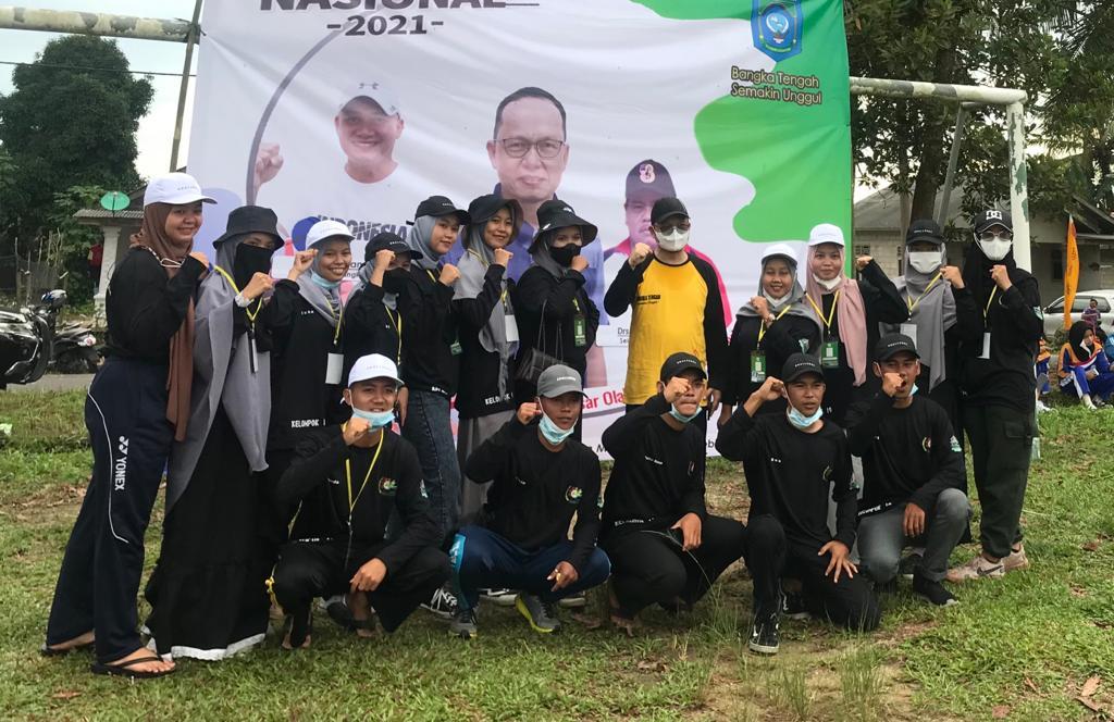 Kolaborasi dengan Mahasiswa KKN, Warga Desa Keretak Atas Ikut Jalan Santai bersama Bupati Bangka Tengah