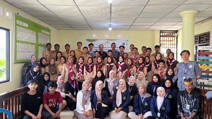 Mahasiswa KKN IAIN SAS Babel Gelar Penyuluhan Tentang Pernikahan Dini di Desa Kelabat