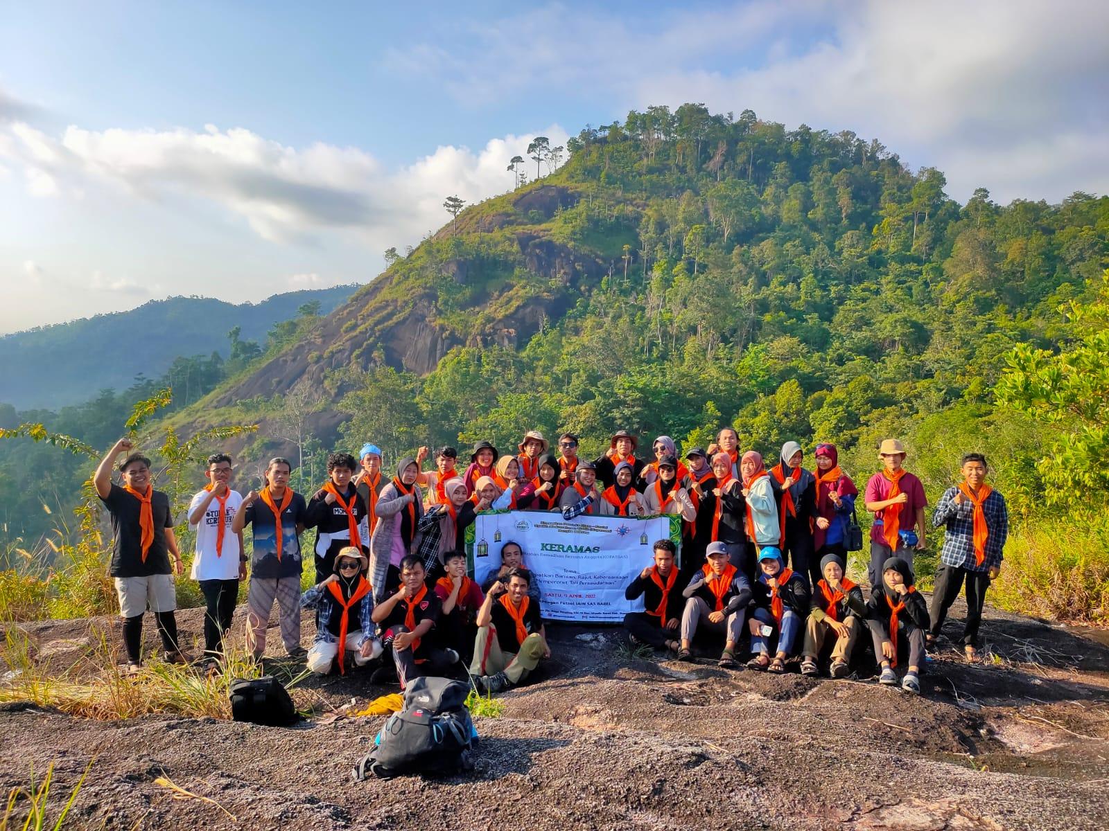 Kopassas IAIN SAS Bangka Belitung : Buka Puasa Bersama, Sambil Berwisata Alam