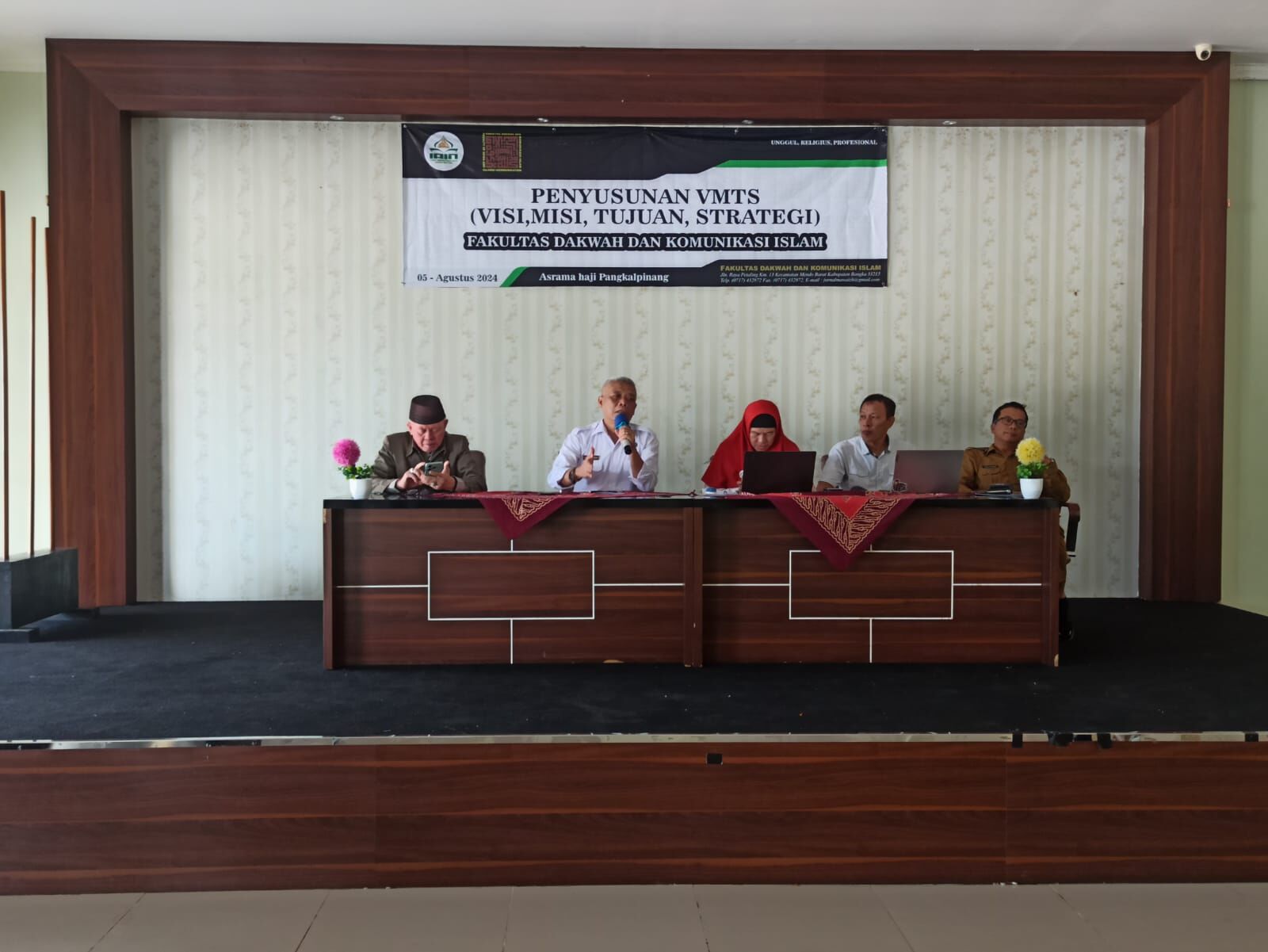 Menjawab Tantangan Kini dan Masa yang Akan Datang: FDKI IAIN SAS Babel Laksanakan Penyusunan VMTS Bersama Prodi dan Stakeholders Tahun 2024