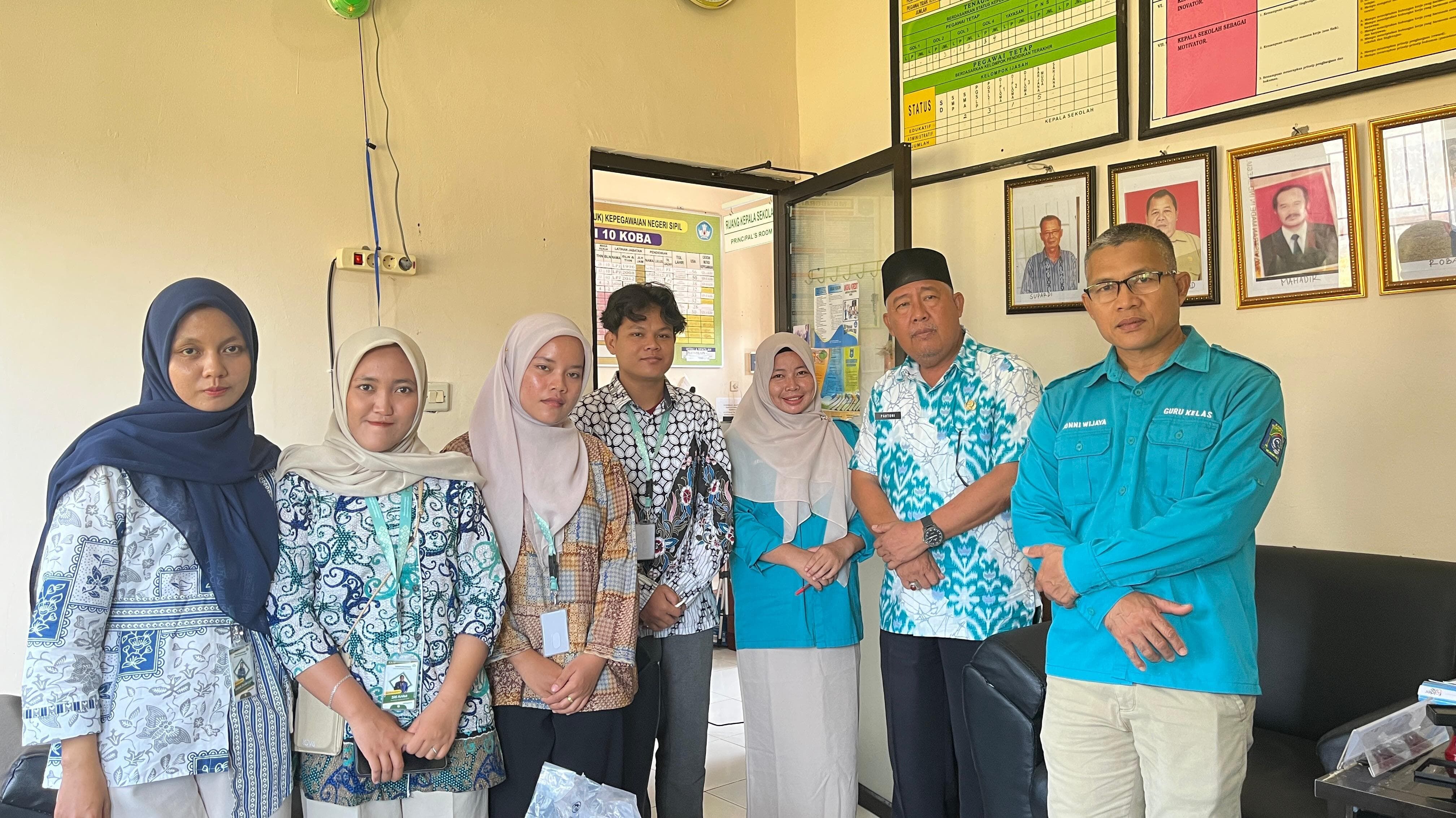 Penuh Makna Mahasiswa KKN Kelompok V IAIN SAS Bangka Belitung di Desa Terentang Ill