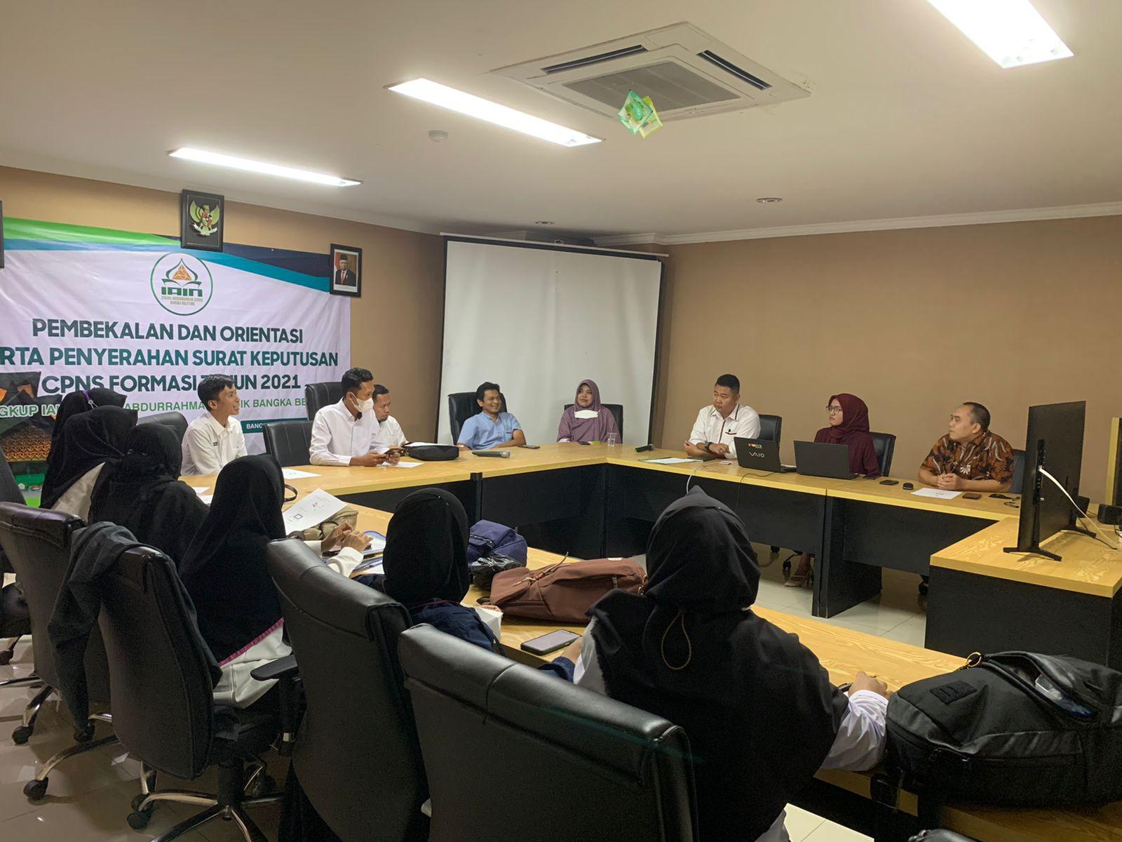 Perkuat Literasi Kepegawaian, Analis Kepegawaian IAIN SAS Babel Sampaikan Materi Hak dan Kewajiban Pegawai Negeri Sipil