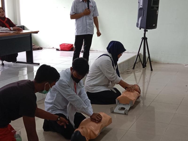 Peserta Diklatsar Simulasi Pertolongan Pertama, Penanggulangan Bencana 