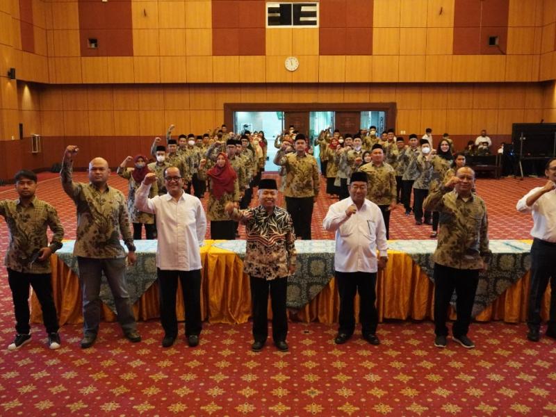 Foto Bersama Sekretaris Jenderal Kementerian Agama RI Prof. Nizar Ali