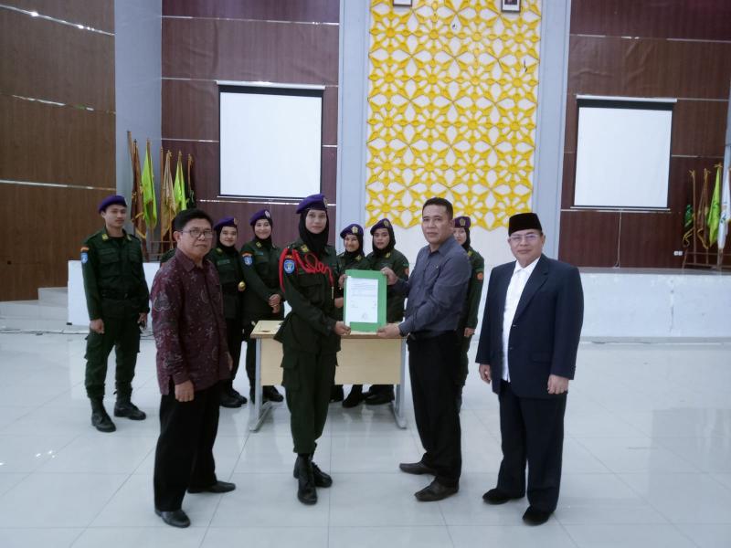 Penyerahan SK Resimen Mahasiswa Batalyon 3202 Oleh Rektor IAIN SAS Babel