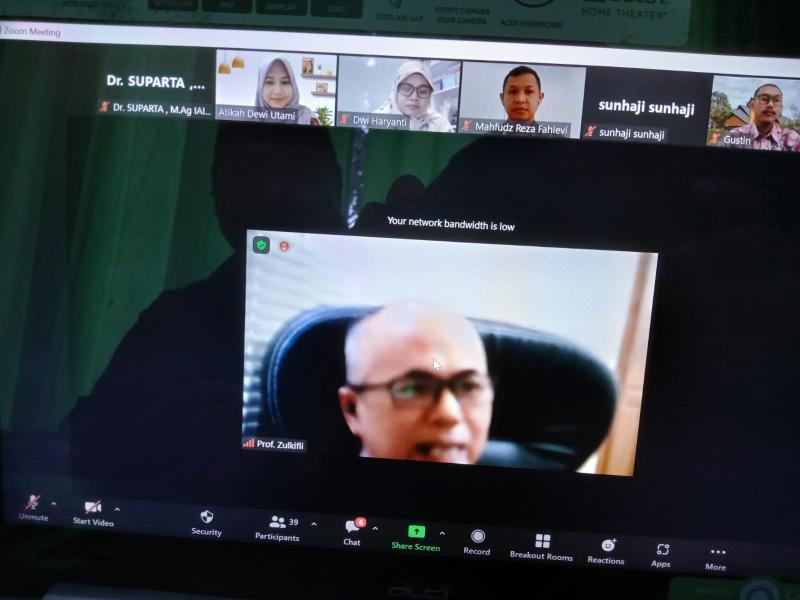 Reviewer I Prof. Dr. Zulkifli, M.A. Ph.D