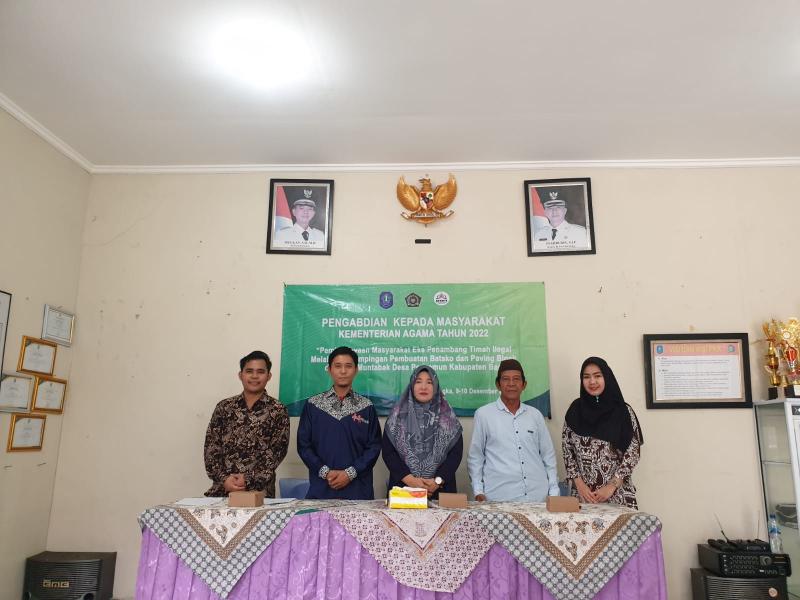 Gelar Pengabdian Masyarakat, Tim Dosen IAIN SAS Babel Berikan Pelatihan Pembuatan Batako dan Paving block di Dusun Muntabak