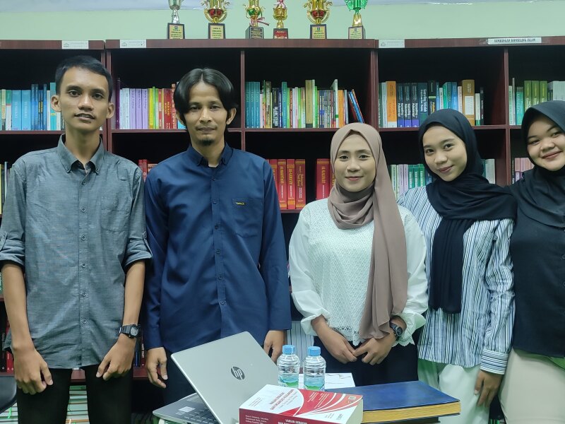 Mahasiswa Prodi KPI Semester 4 Gelar Podcast Bersama Direktur FDKI Mengaji