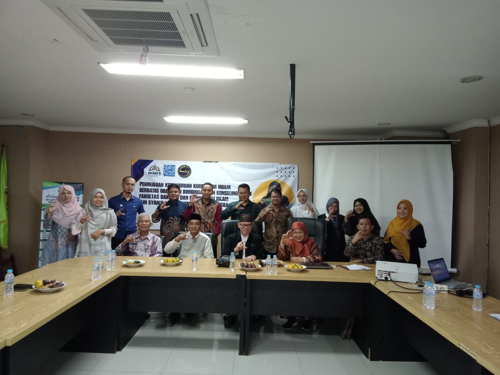 Prodi BKI FDKI Libatkan Stakeholder dalam Penyusunan Kurikulum OBE dan MBKM