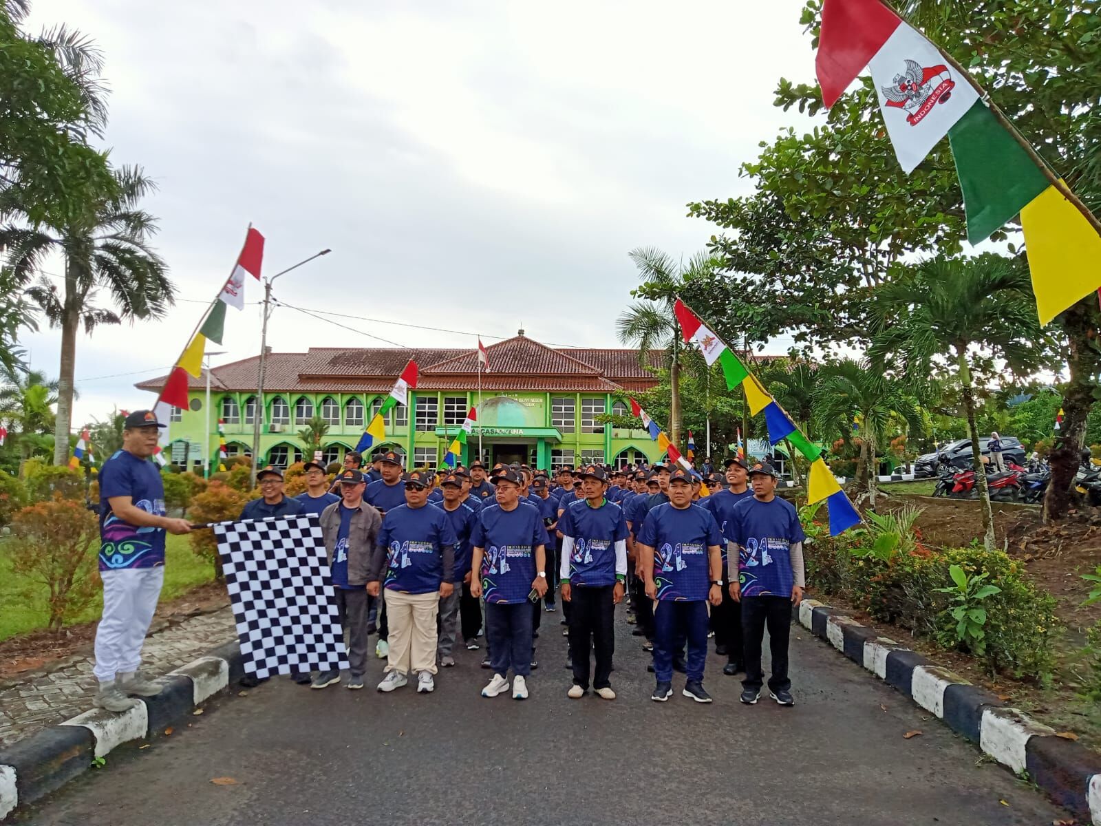 Rangkaian Dies Natalis ke-21 IAIN SAS Bangka Belitung Gelar Jalan Sehat