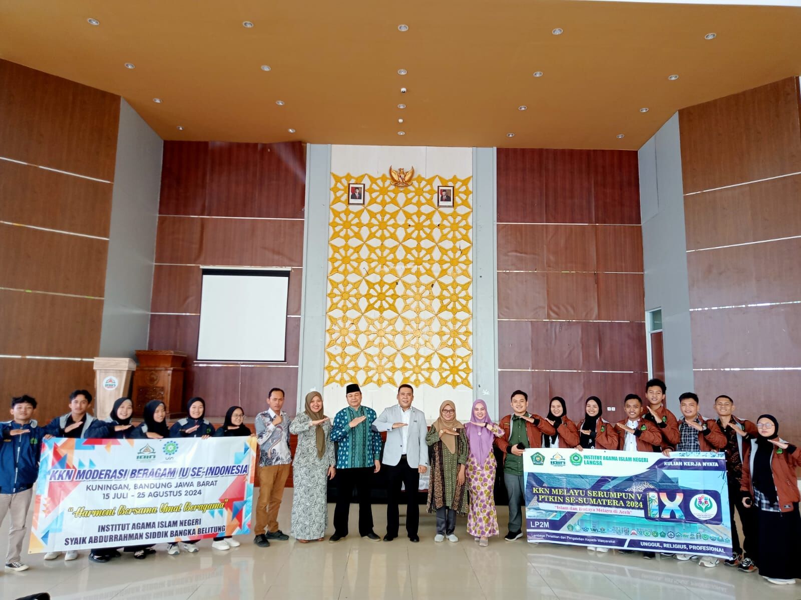 Rektor IAIN SAS Babel Lepas Mahasiswa KKN Nusantara Berbasis Moderasi Beragama dan Melayu Serumpun