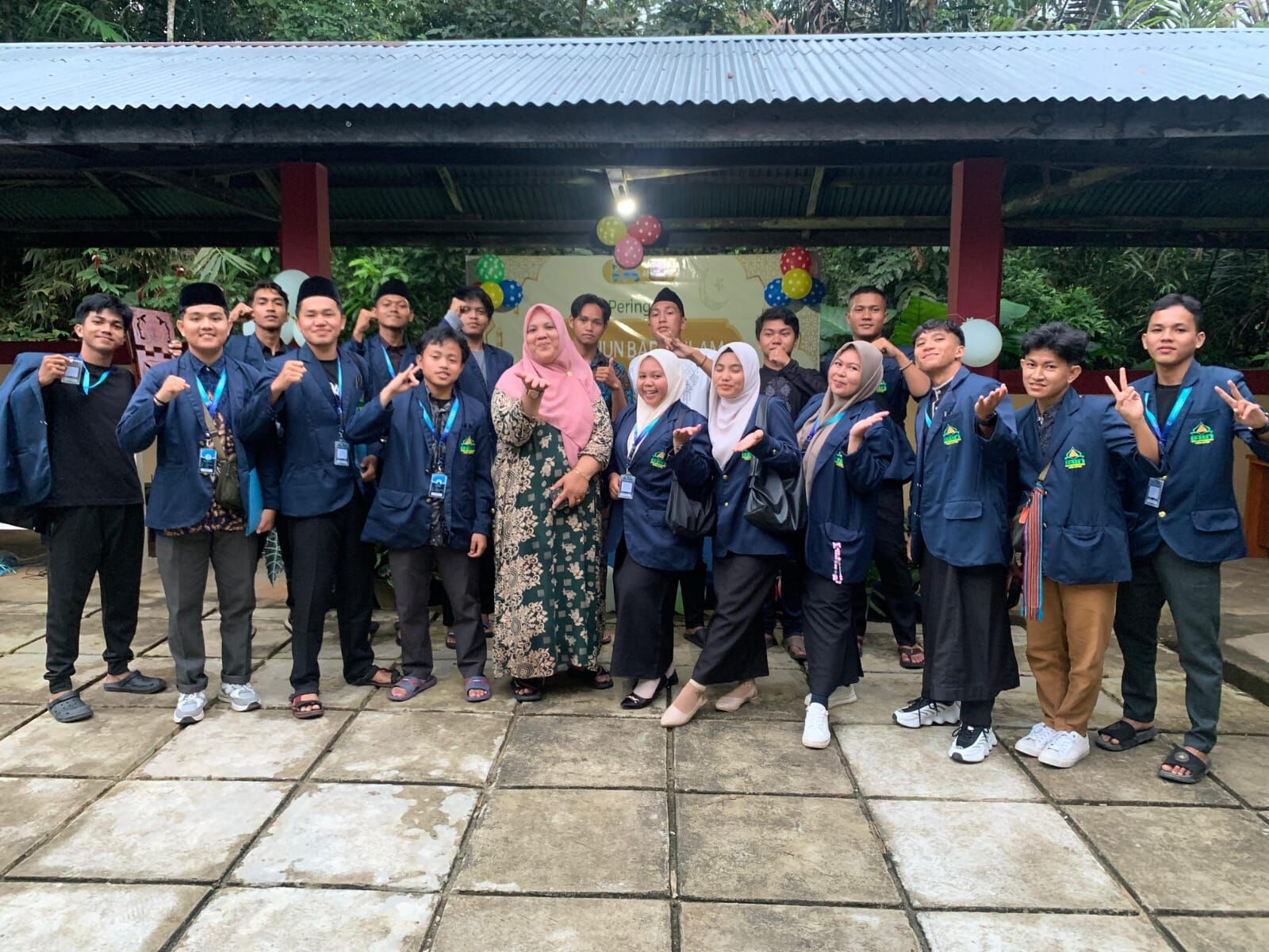 Sambut tahun baru Islam, Mahasiswa KKN IAIN SAS Babel - Irmas Desa Simpang Tiga Gelar Berbagai macam lomba