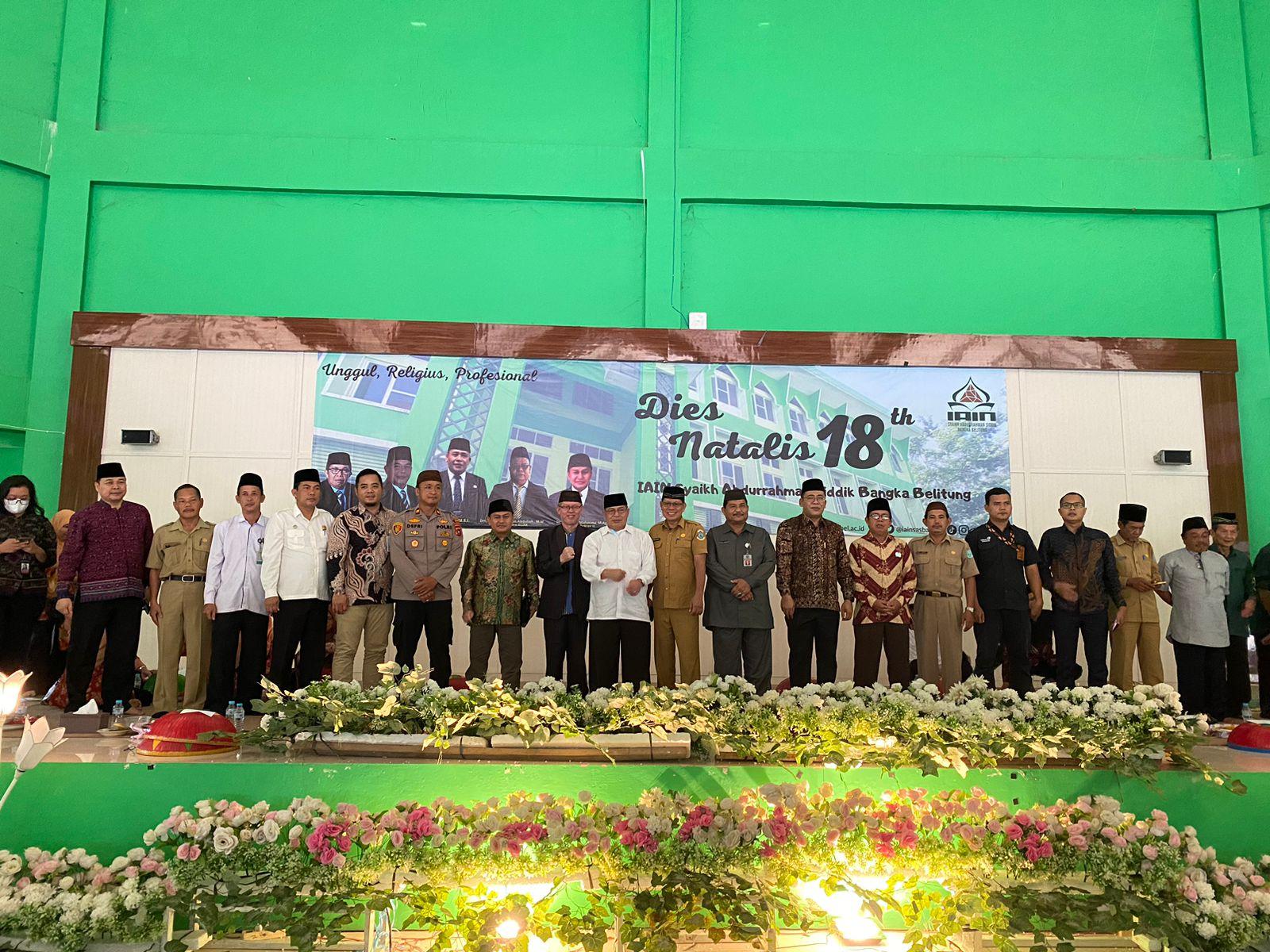 Sivitas Akademika IAIN SAS Bangka Belitung Rayakan Dies Natalis ke-18 dengan Ngangung Bersama