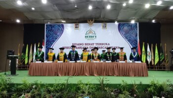319 Wisudawan Sarjana dan Pascasarjana IAIN SAS Bangka Belitung Diharapkan Bisa Membantu Masyarakat