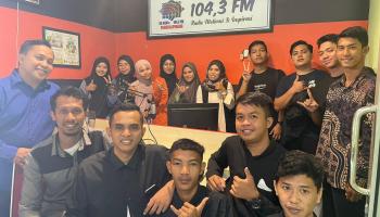 Belajar Siaran, Mahasiswa KPI IAIN SAS Bangka Belitung Kunjungi SQ Radio Pangkalpinang