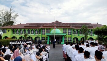 Apel Peringatan Hari Santri Tahun 2024 di IAIN SAS Babel Berlangsung Hikmat