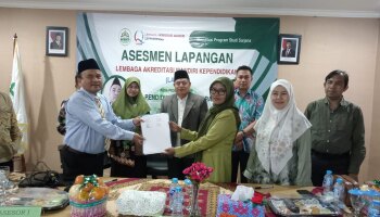 Asesmen Lapangan Prodi PBA Berakhir, Asesor Serahkan Berita Acara