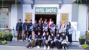 Atlet dan Official  IAIN SAS Bangka Belitung Peserta Pesona I PTKN  Tiba di Bandung