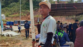 Hari Pertama, Atlet Panahan IAIN SAS Babel Sultan Hermansyah : Memukau Penonton di SeIBa Festival 2024