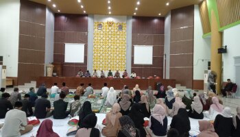 Buka Puasa Bersama Civitas Akademika IAIN SAS Babel, Pererat Kebersamaan di Bulan Suci