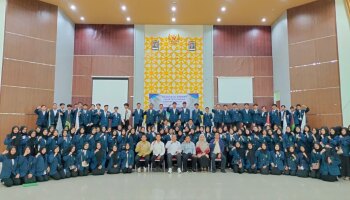 Dekan FSEI Resmi Lantik Pengurus Ormawa Masa Jabatan 2026