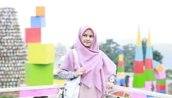 Fatimah Azzahra Mahasiswa Prodi PBA IAIN SAS Babel Raih Predikat Pemakalah Terbaik 2 pada ISCALT 2025