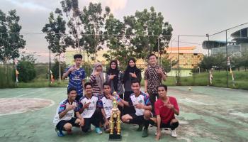 Formasi Juara I Turnamen Student Center Fun Futsal