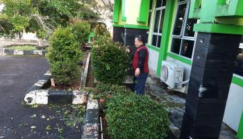 Ciptakan Lingkungan Bersih, IAIN SAS Babel Lestarikan Semangat Gotong Royong