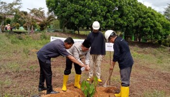 IAIN SAS Bangka Belitung Turut Sukseskan Gerakan Penanaman Sejuta Pohon Matoa, Implementasi Program Ekoteologi
