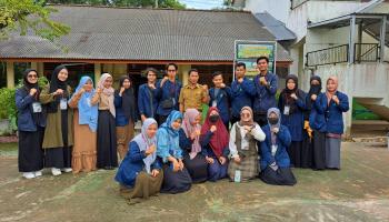 Kunjungi SDN 16 Gadung, Mahasiswa KKN IAIN SAS Babel Kenalkan Nilai Karakter Anak Bangsa