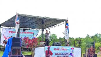 Bangun Kesadaran Literasi Sejak Dini, Mahasiswa KKN Ikut Memeriahkan Pekan Literasi Di SMAN I Lepar Pongok