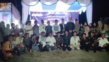 Mahasiswa KKN IAIN SAS Babel Adakan Tablig Akbar Dan Pawai Obor, Semarak Tahun Baru Islam 1446 H di Desa Kelubi