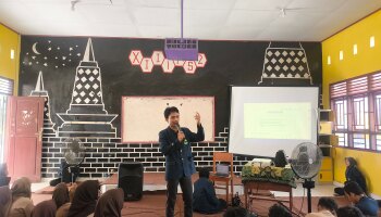 Mahasiswa KKN IAIN SAS Babel di Desa Lubuk Lingkuk Kupas Tuntas Bullying dan Pergaulan Bebas di SMAN 1 Lubuk Besar