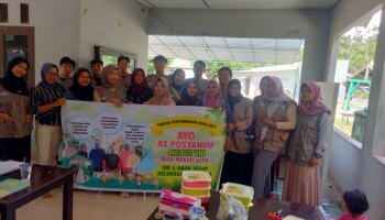 Mahasiswa KKN IAIN SAS Babel Ikut Serta Kegiatan Posyandu Melati Desa Mekar jaya