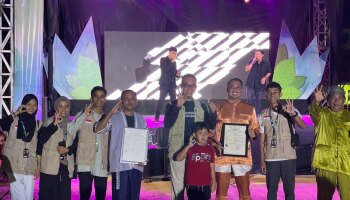 Mahasiswa KKN IAIN SAS Babel kelompok 28, Dukung Desa Buding Terima Penghargaan Pada Event Pekan Inovasi dan kreatif Belitung Timur 2024