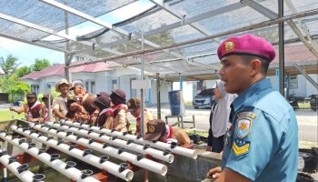 Mahasiswa KKN IAIN SAS Babel Ketahanan Pangan Sambut Siswa SDN 20 Mentok