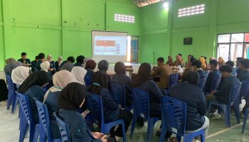 Mahasiswa KKN Kelompok 2 IAIN SAS Babel Bersama Pemdes bahas Proker KKN di Desa Air Madu