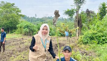 Mahasiswa KKN Melayu Serumpun Tanam Pohon di Kawasan Hutan Pelestarian Ekosistem lauser  Aceh